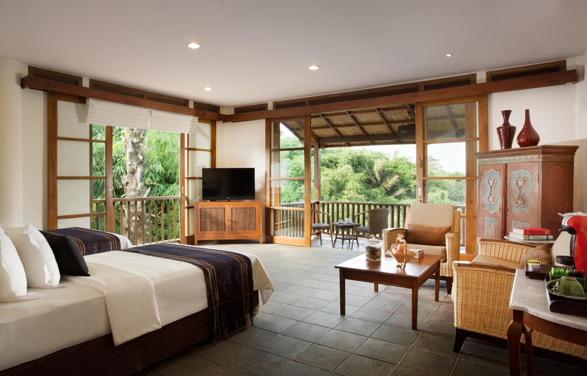 โนวุส คีรี รีสอร์ตแอนด์สปา Hotel ปุนจัก ภายนอก รูปภาพ
