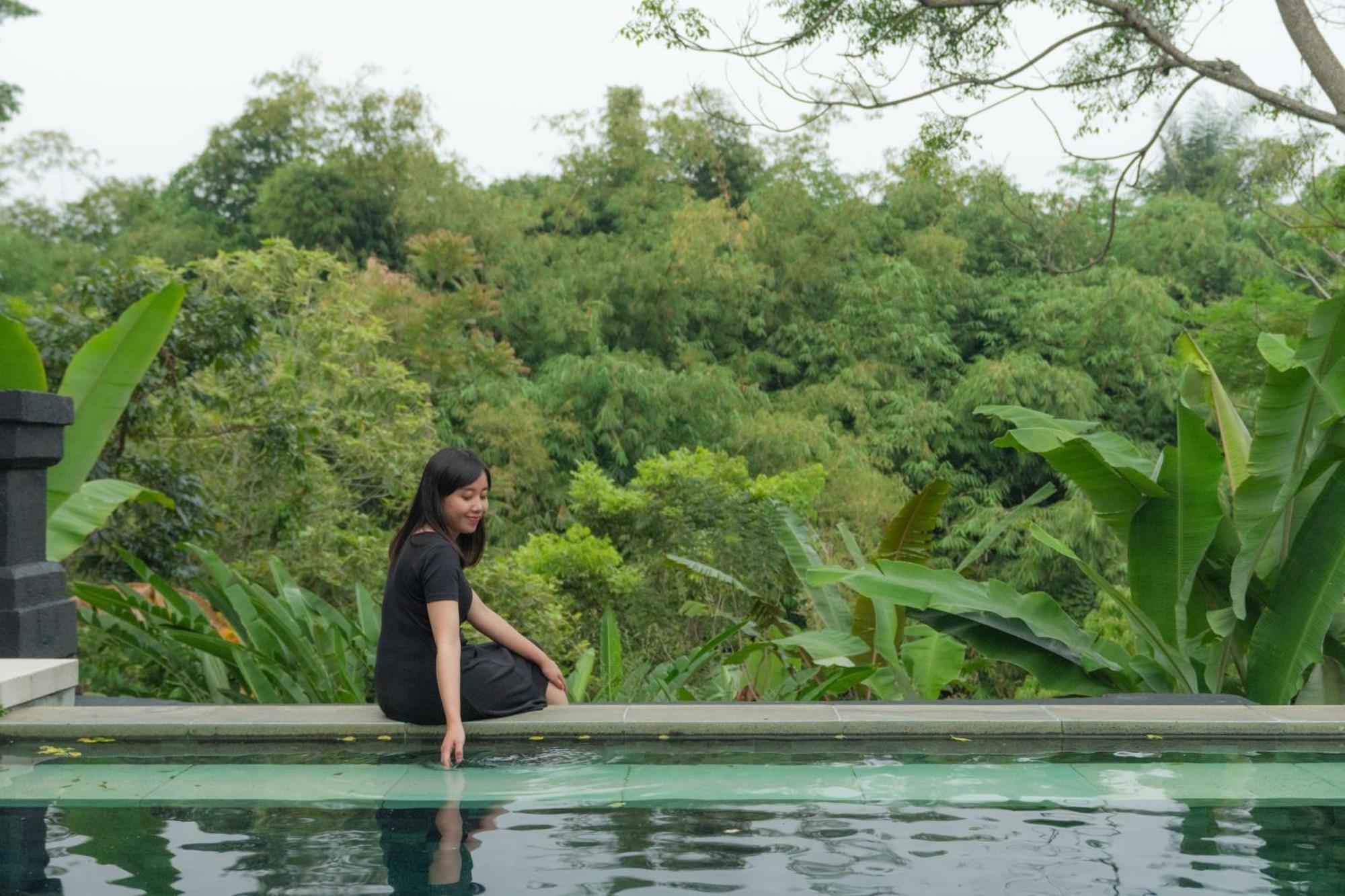 โนวุส คีรี รีสอร์ตแอนด์สปา Hotel ปุนจัก ภายนอก รูปภาพ