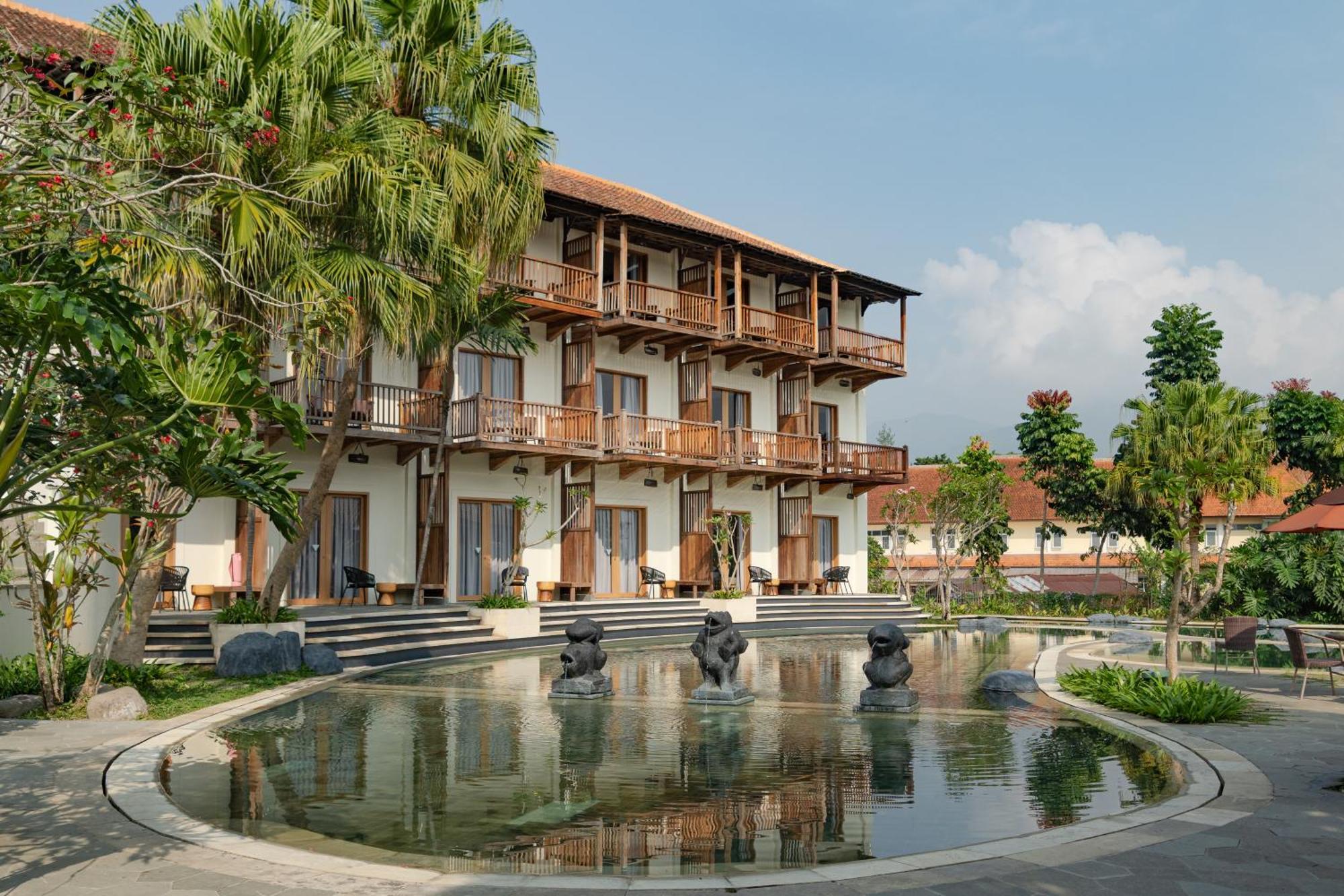 โนวุส คีรี รีสอร์ตแอนด์สปา Hotel ปุนจัก ภายนอก รูปภาพ