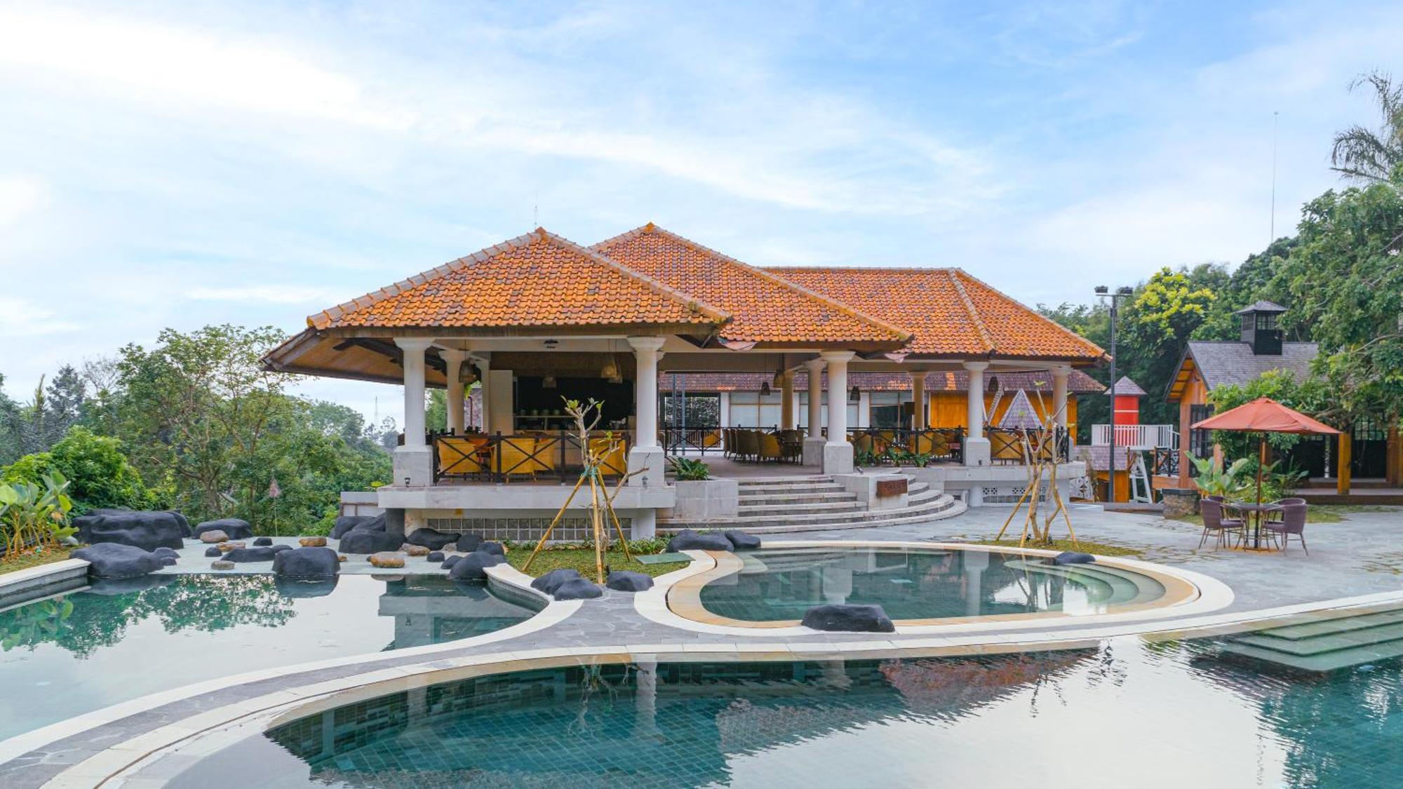 โนวุส คีรี รีสอร์ตแอนด์สปา Hotel ปุนจัก ภายนอก รูปภาพ